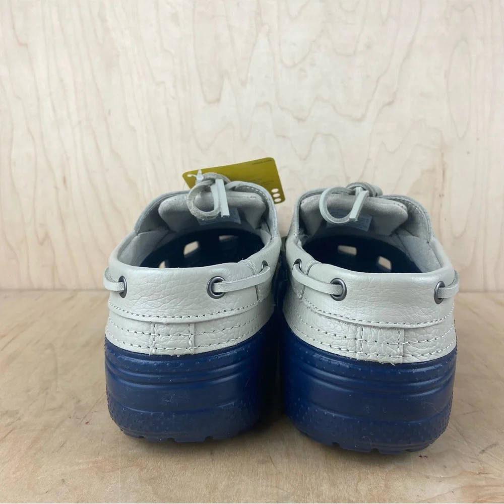 Crocs Islander Pitcrew Sport Navy and Taupe Leather Boat Shoes Men’s Size 11